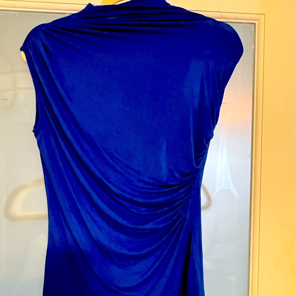 Cotton a-symmetrical fitted top